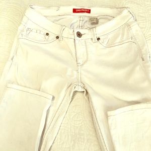 ❤️UnionBay white denim stretch jeans